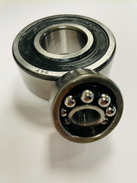 Roulement à rotule sur billes 2305 2RS